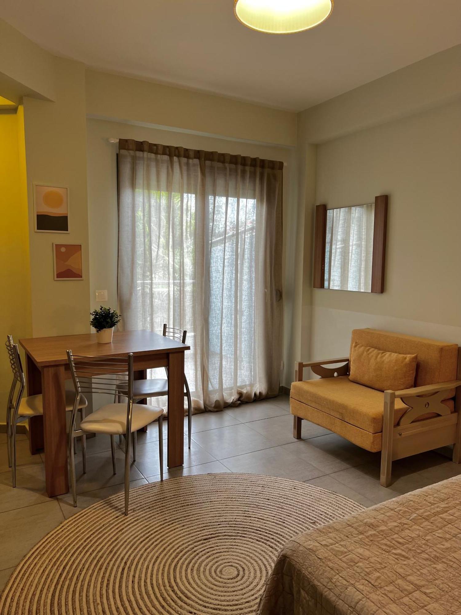 Nikiti Holidays الغرفة الصورة